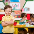 Стихи-выручалочки для родителей: веселые четверостишия про кашу, чистку зубов и уборку игрушек Стихи-выручалочки для родителей: веселые четверостишия про кашу, чистку зубов и уборку игрушек